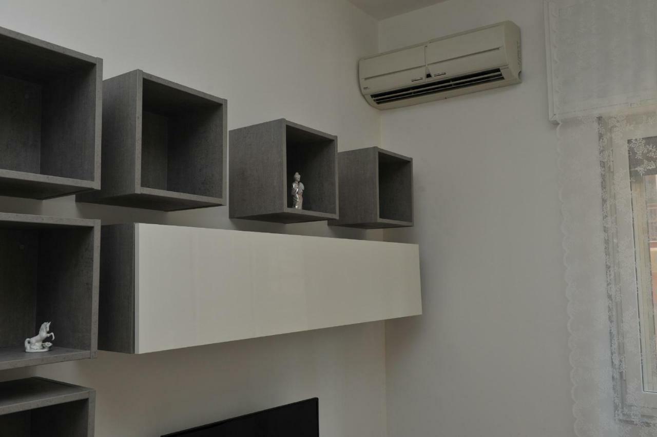 Casa Sarahouse Apartment Taranto Luaran gambar