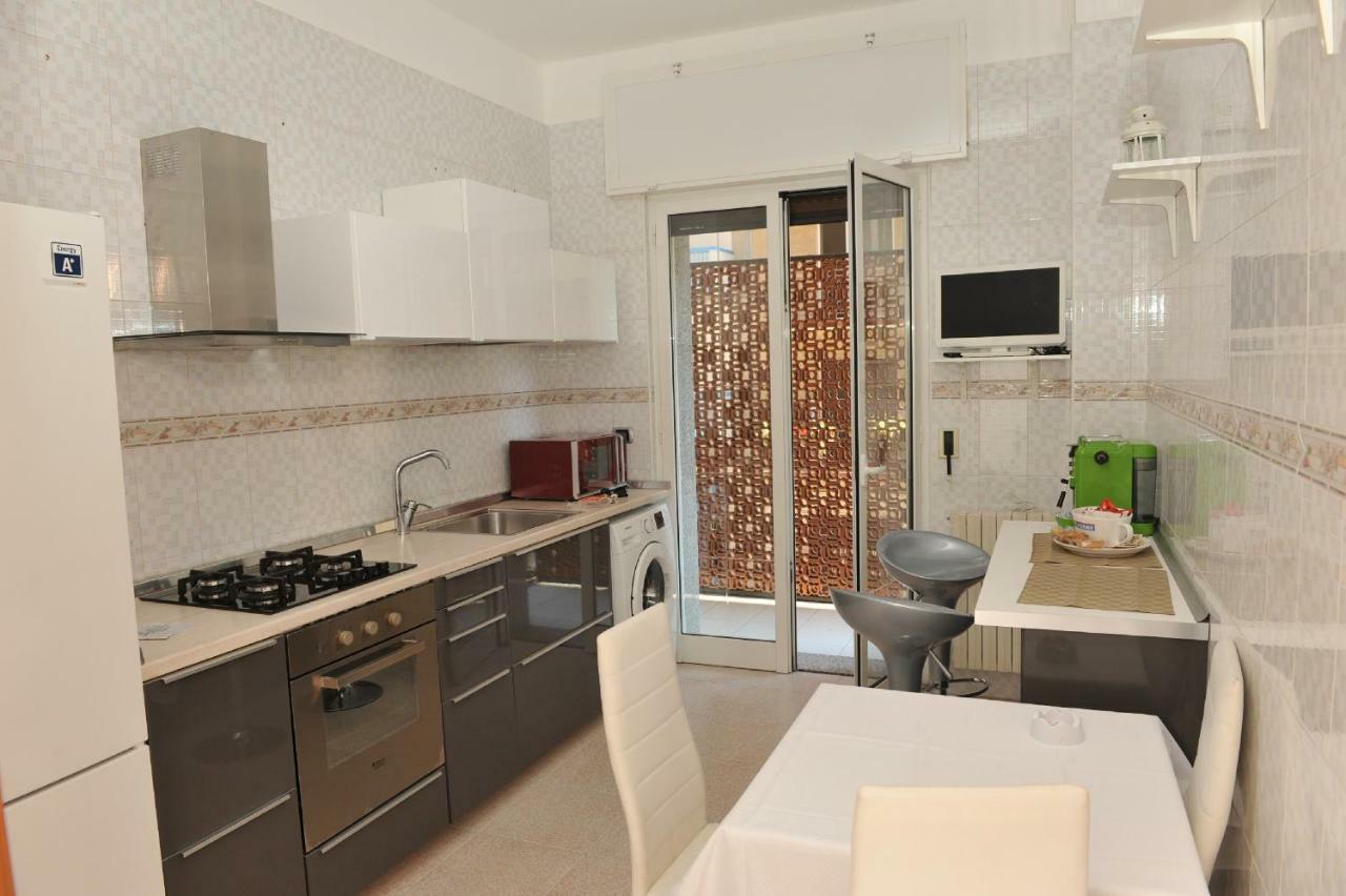 Casa Sarahouse Apartment Taranto Luaran gambar